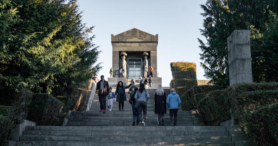 Počinje sa radom sezonska linija br. 400 do vrha Avale
